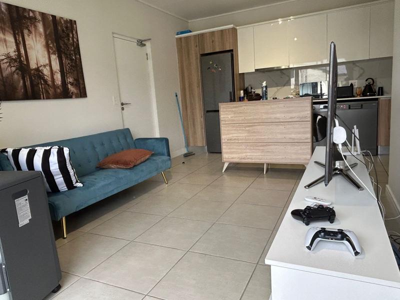 1 Bedroom Property for Sale in Sandown Western Cape